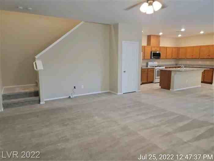 3197 Mckenna Dawn Ave - Photo 5 of 40