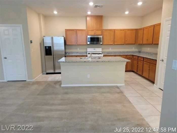 3197 Mckenna Dawn Ave - Photo 7 of 40