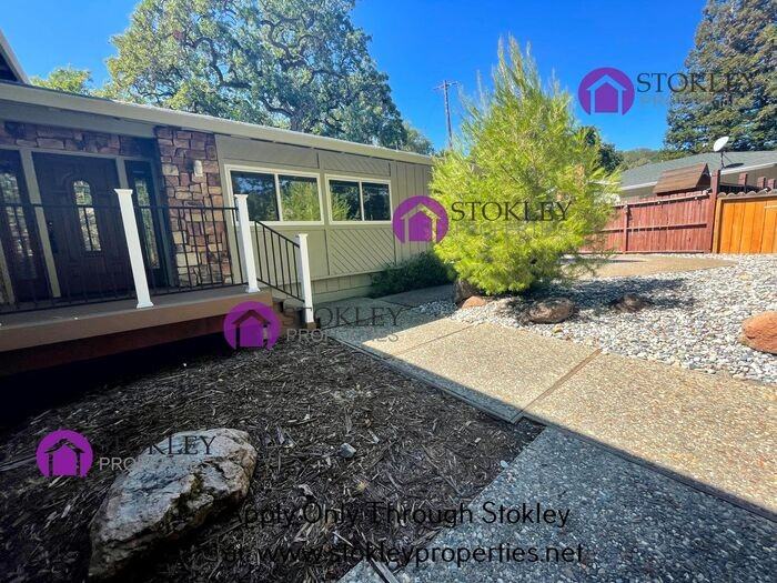1833 Morello Ave - Photo 4 of 50