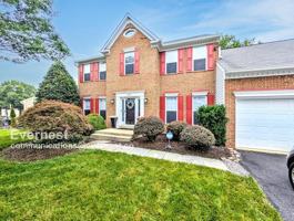 featured image of 920 Lake Front Dr