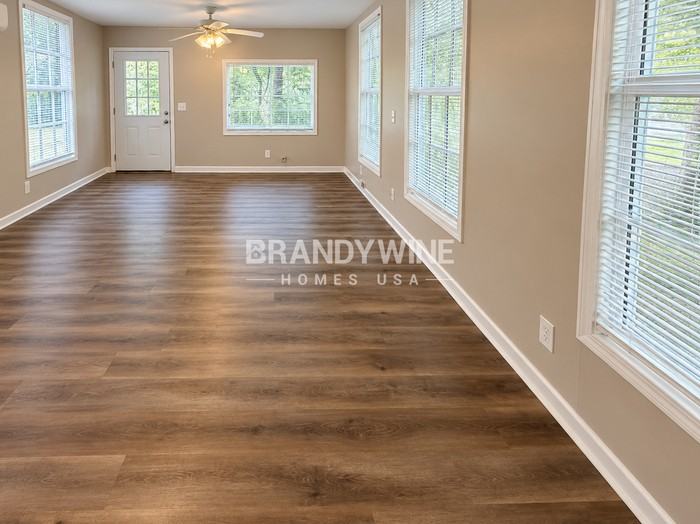 6364 Stoneridge Ct - Photo 6 of 23
