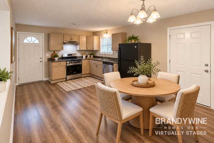 6364 Stoneridge Ct - Photo 7 of 23