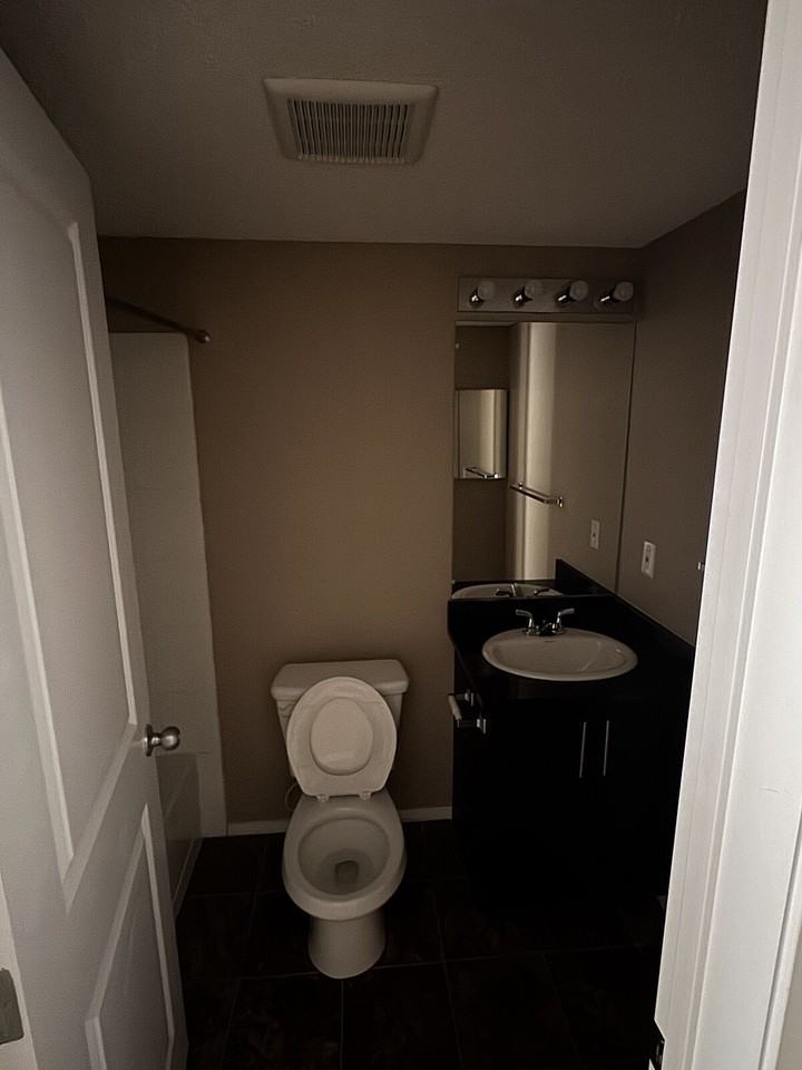 5810 Mullen Pl Nw - Photo 4 of 14