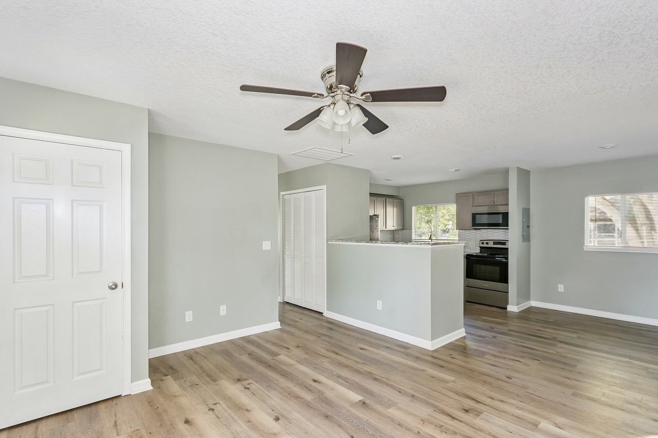 6401 N West Park View St #NA - Photo 3 of 12