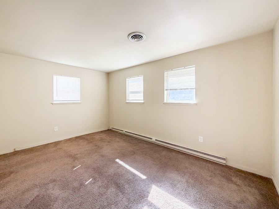 2533 Noel St #2533 - Photo 7 of 10