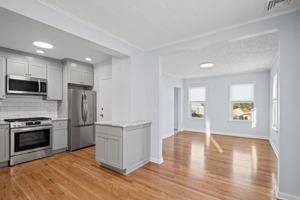 featured image of 327 Jefferson St #2