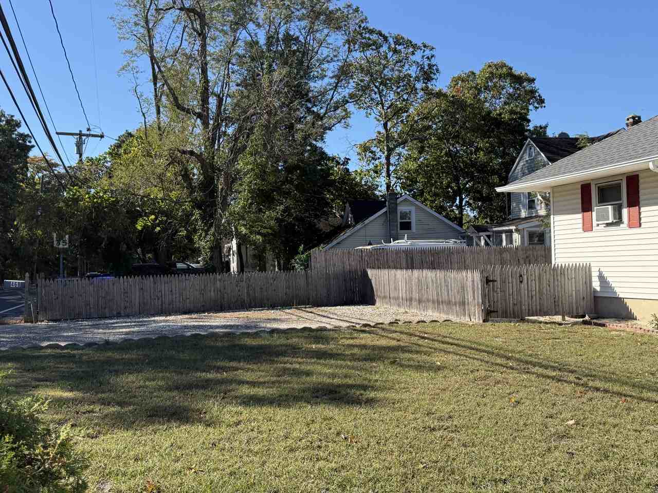 785 Downey Ave #NA - Photo 2 of 21