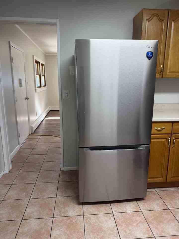785 Downey Ave #NA - Photo 6 of 21