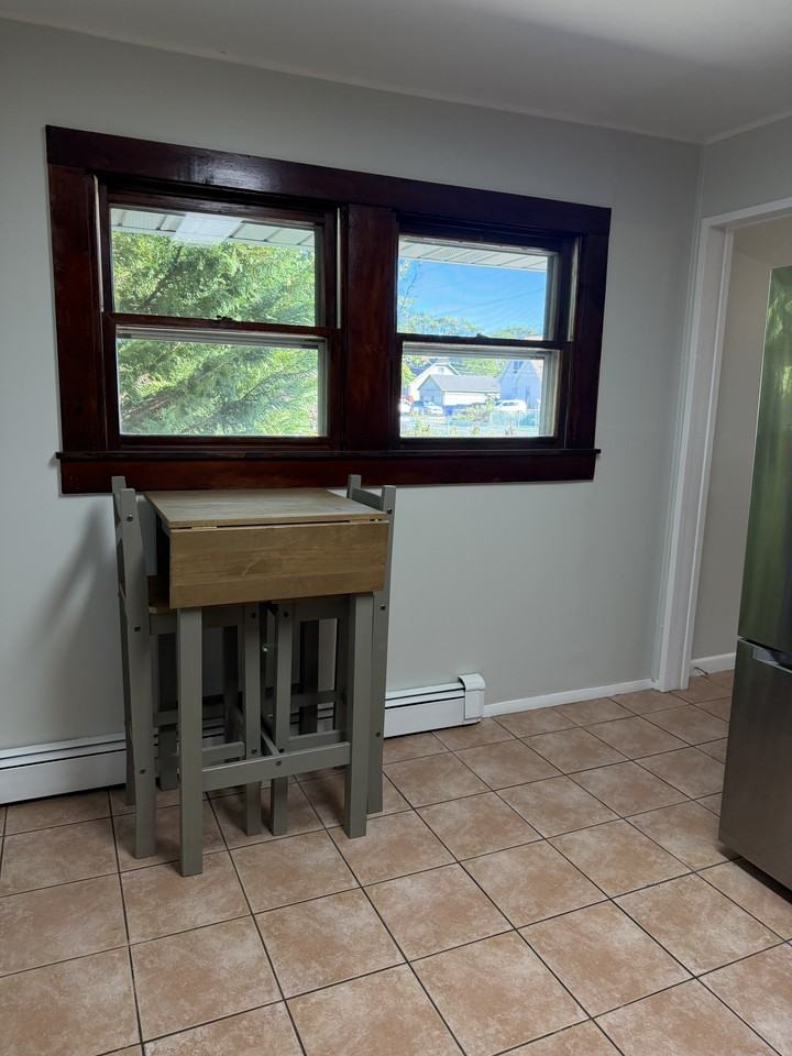 785 Downey Ave #NA - Photo 7 of 21