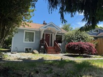 5518 8th Ave Ne #NA - Photo 1 of 1