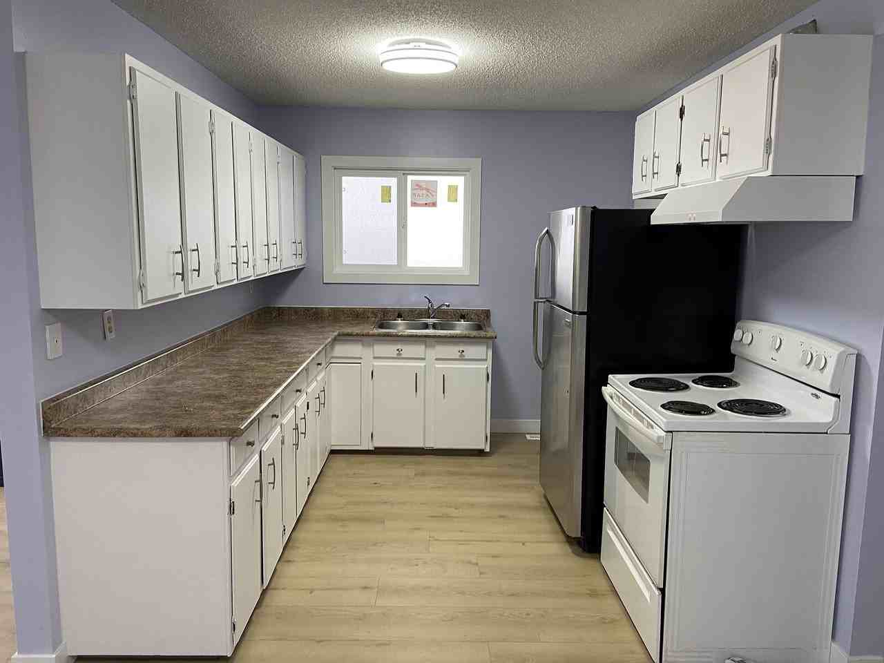 128 25 Ave Ne - Photo 6 of 16