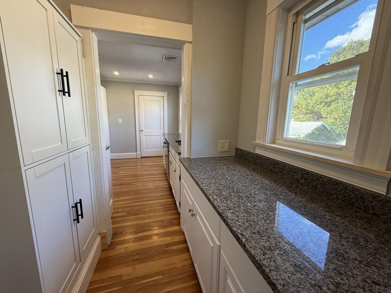 184 Palmer St #2 - Photo 4 of 20