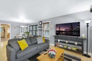 featured image of 582 State St #NA