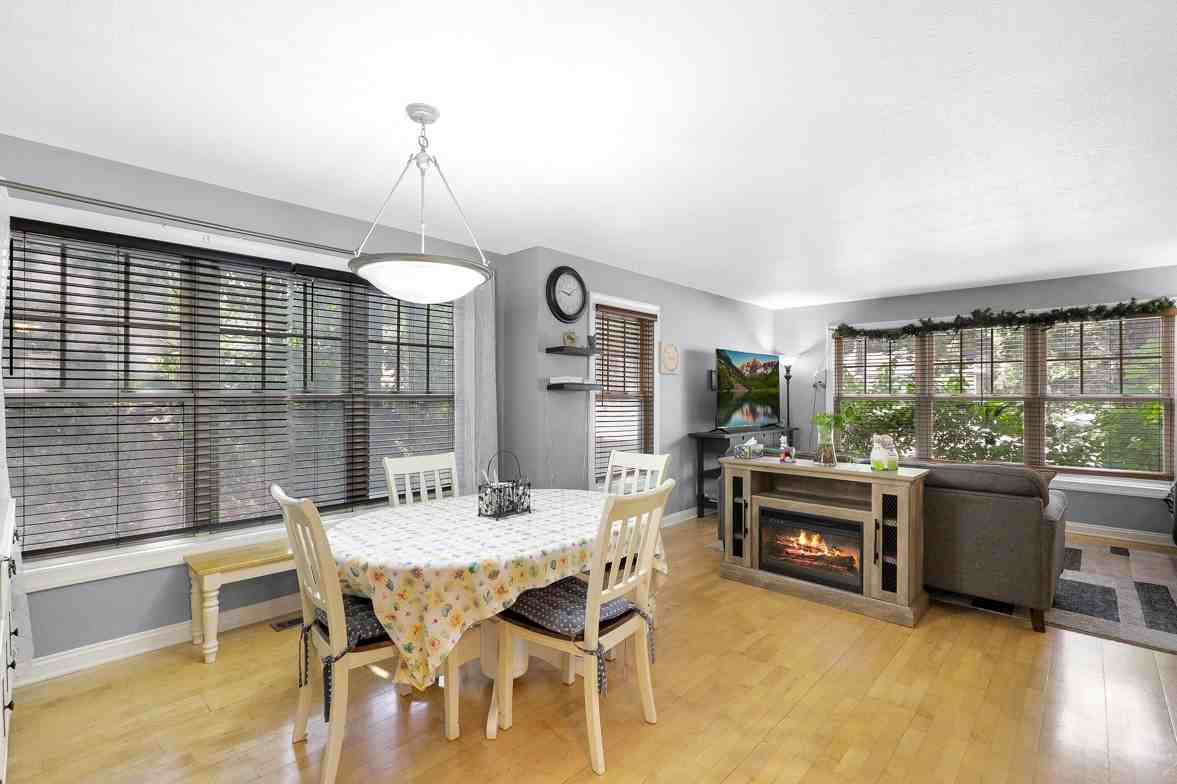 582 State St #NA - Photo 6 of 33