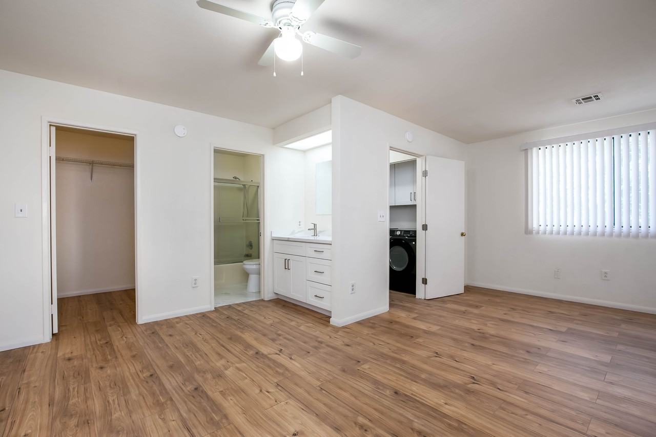44532 15th St E #2 - Photo 7 of 21
