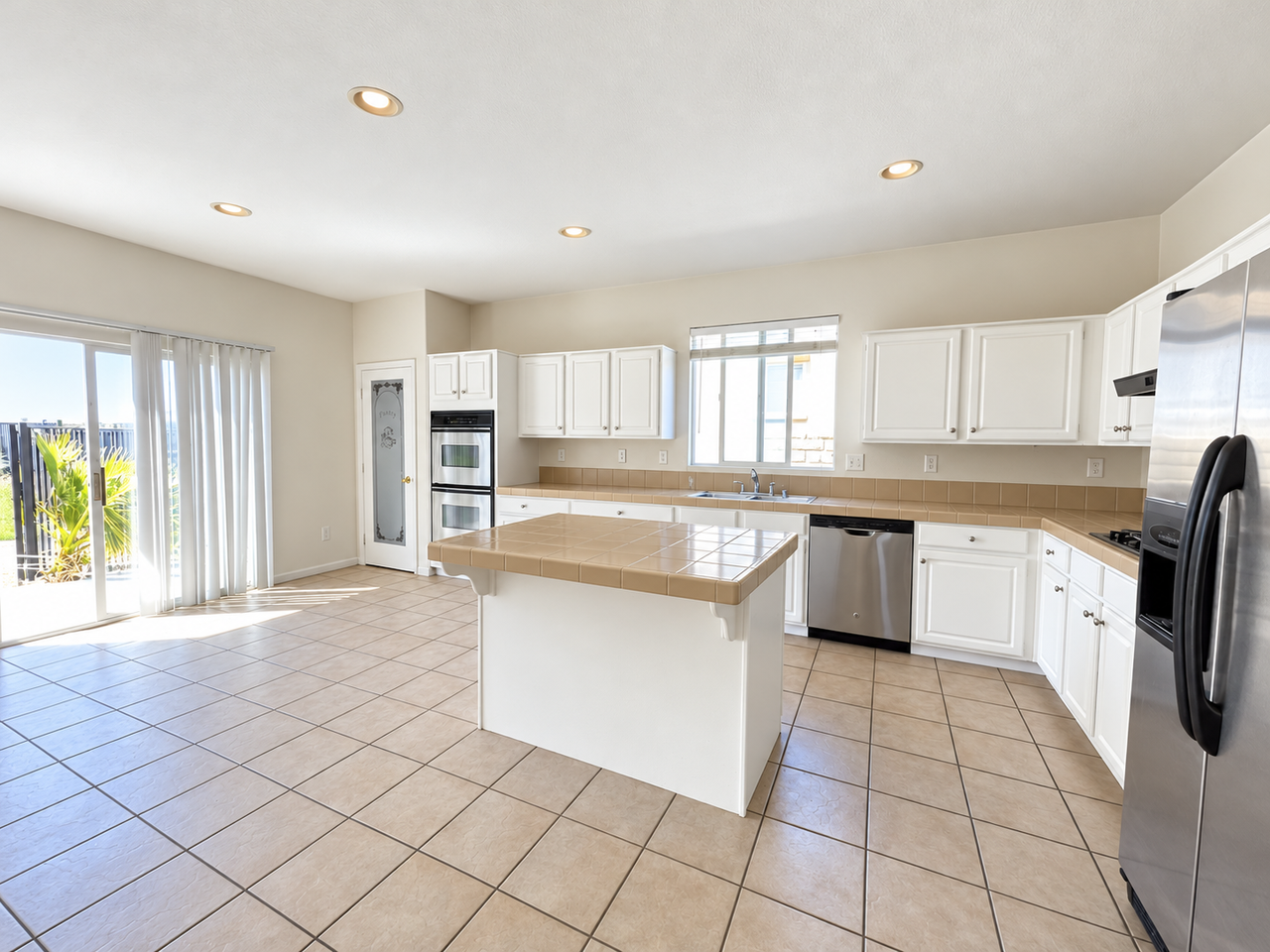 38611 Kyle Pl #NA - Photo 7 of 14