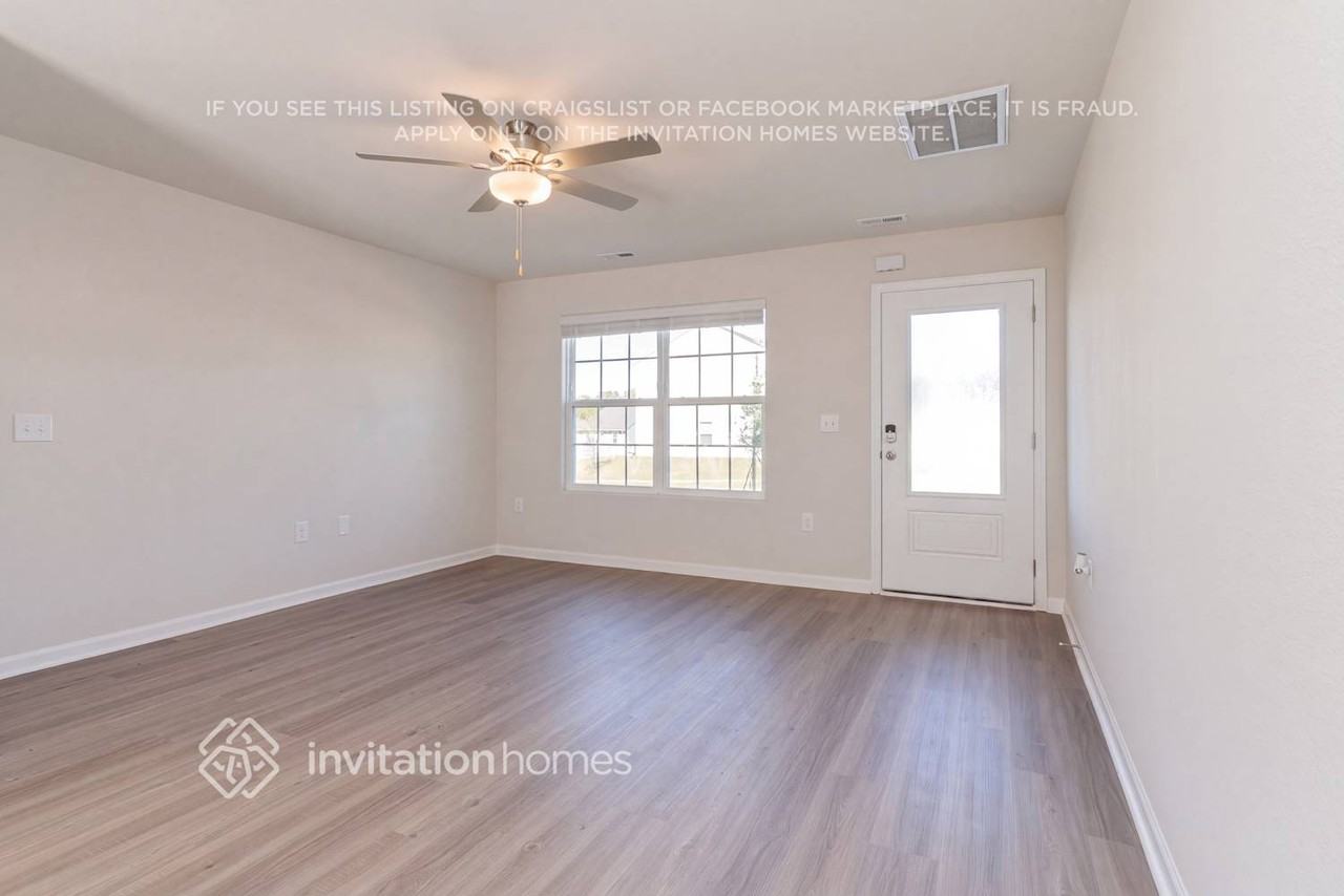 6248 Lowe Ln - Photo 4 of 18