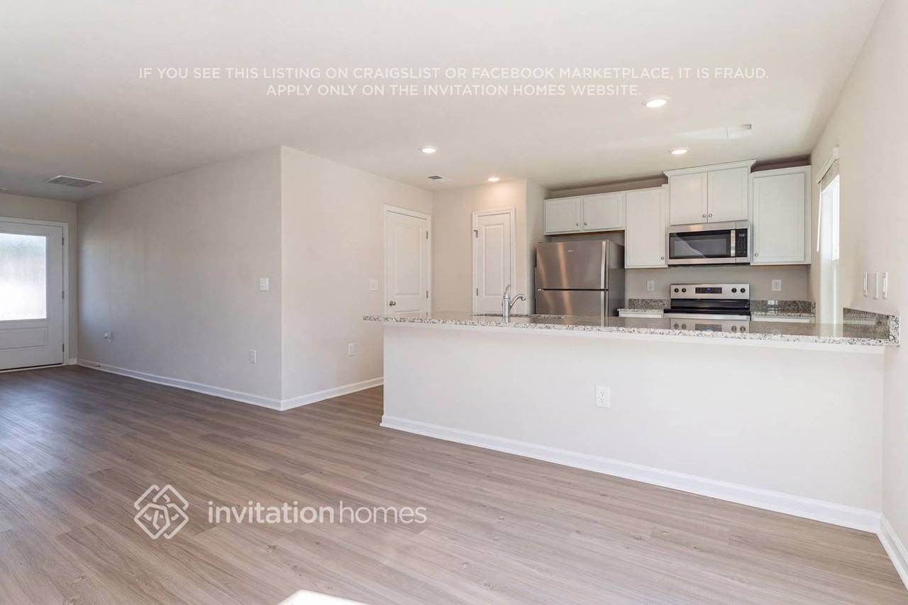 6248 Lowe Ln - Photo 6 of 18