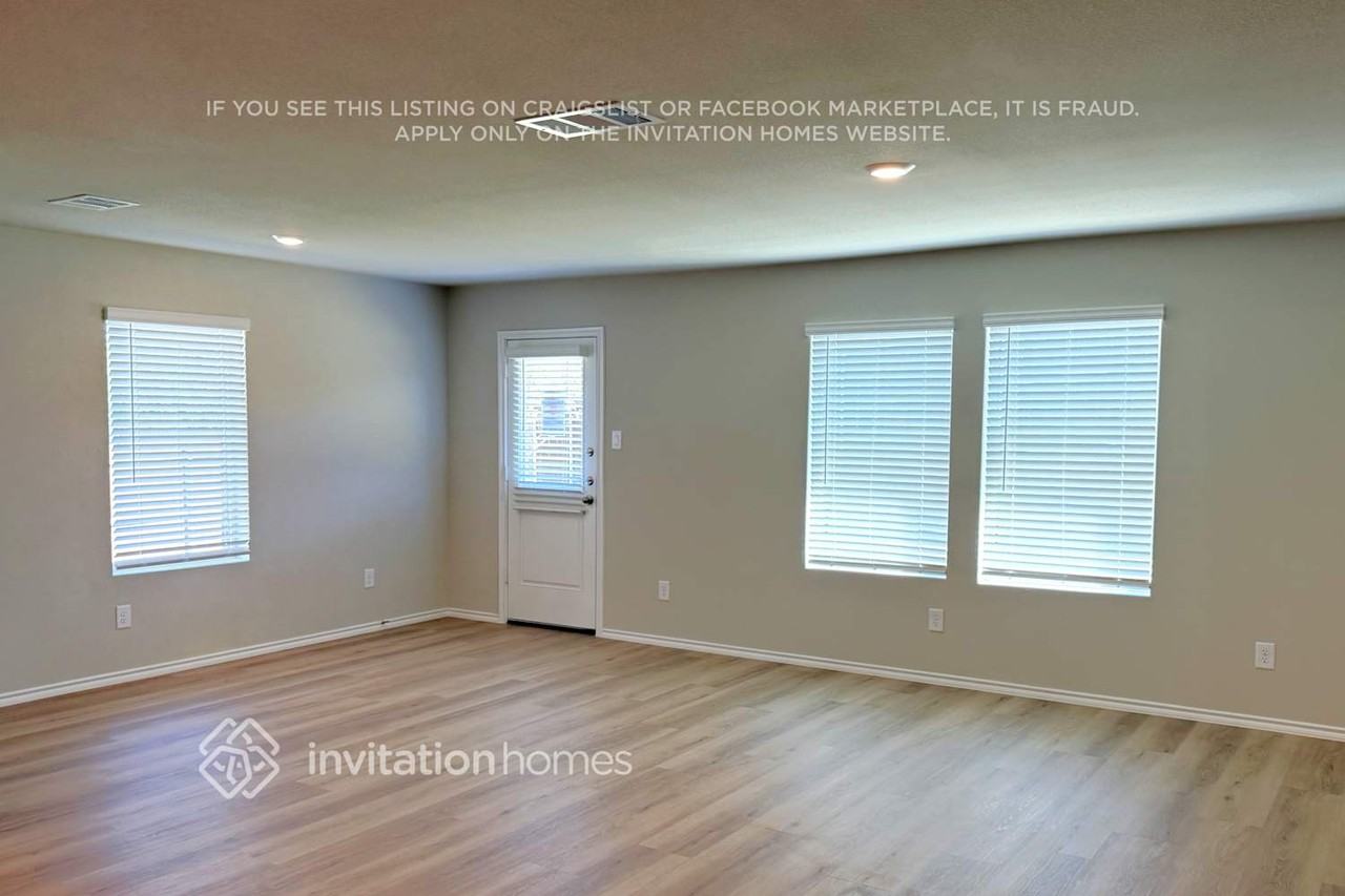 9305 Subjeck Way - Photo 3 of 14