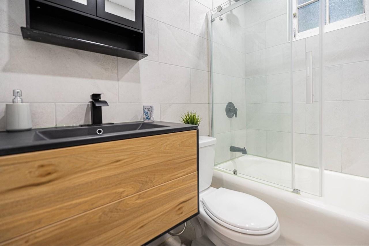 339 Avenue Victoria - Photo 3 of 26