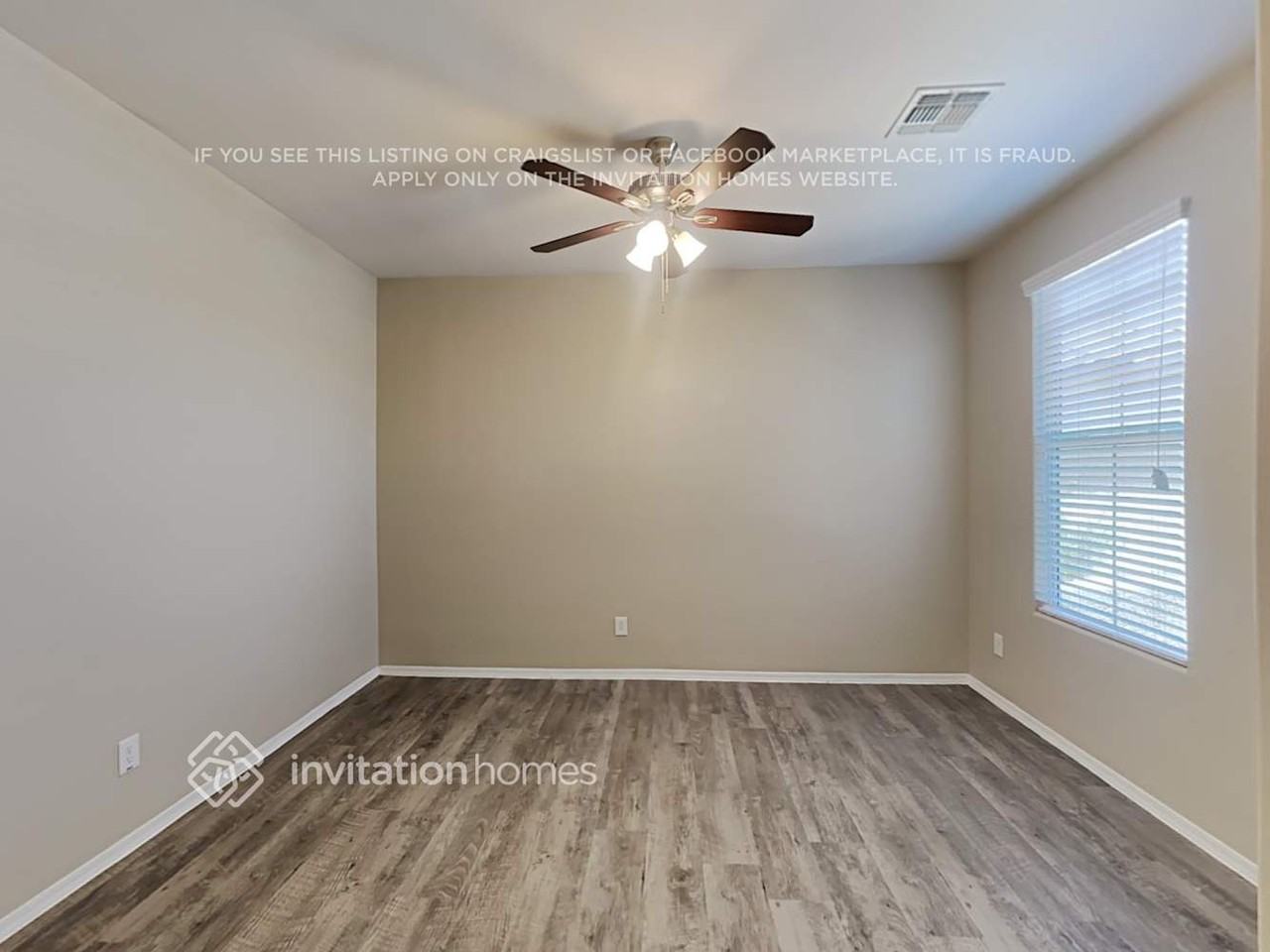 18064 W Carlota Ln - Photo 3 of 18