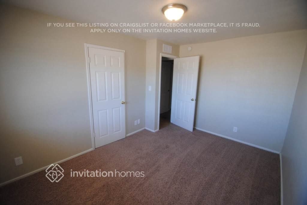 297 S 95th St - Photo 6 of 12