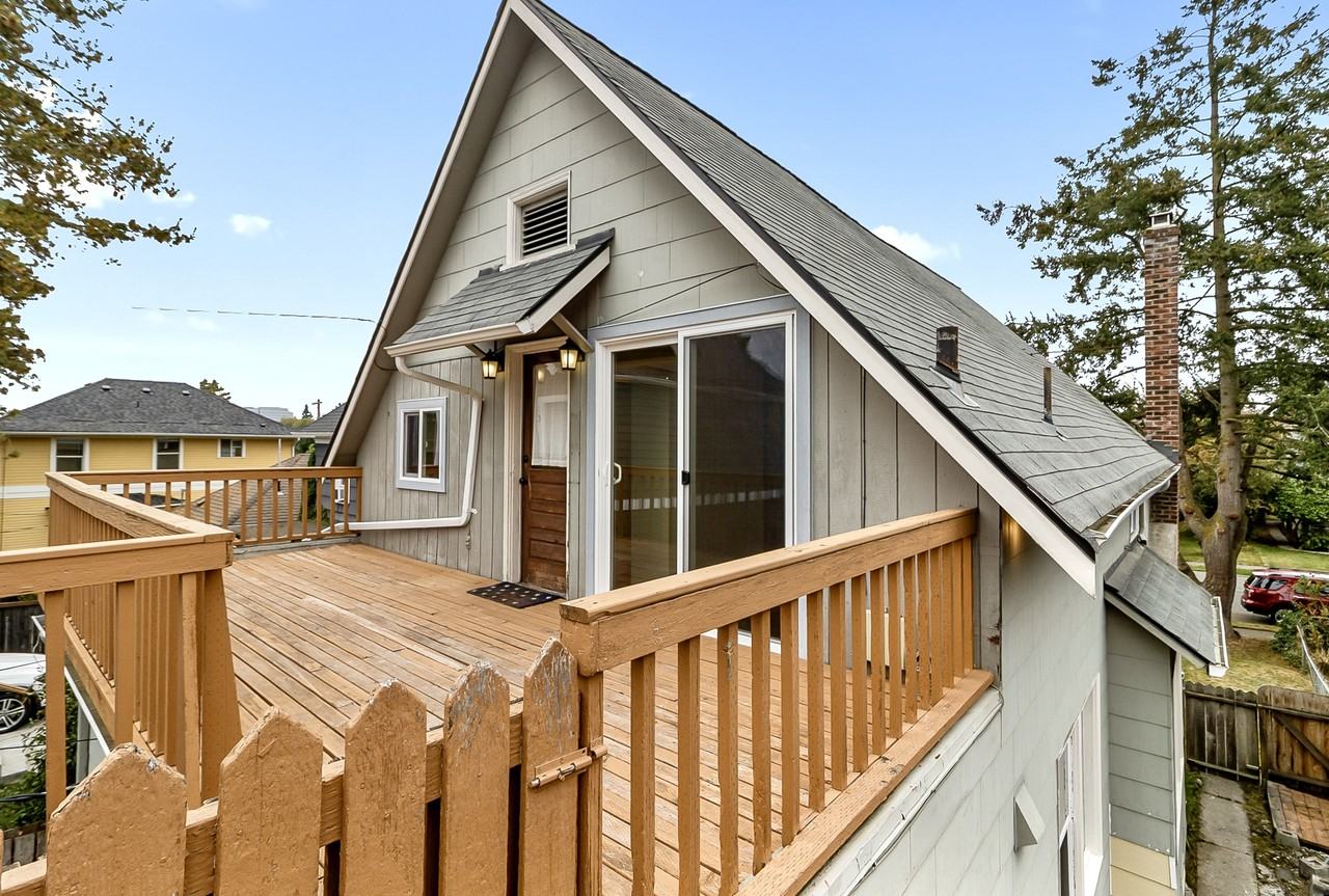 2118 Hoyt Ave #2 - Photo 4 of 28