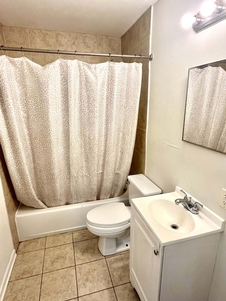 7465 Whitney Dr #1 - Photo 7 of 8