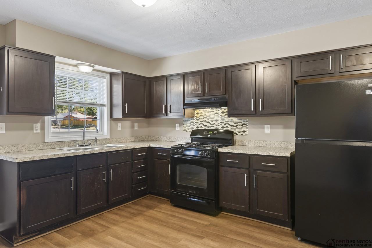 2911 Clays Mill Rd #1 - Photo 3 of 26