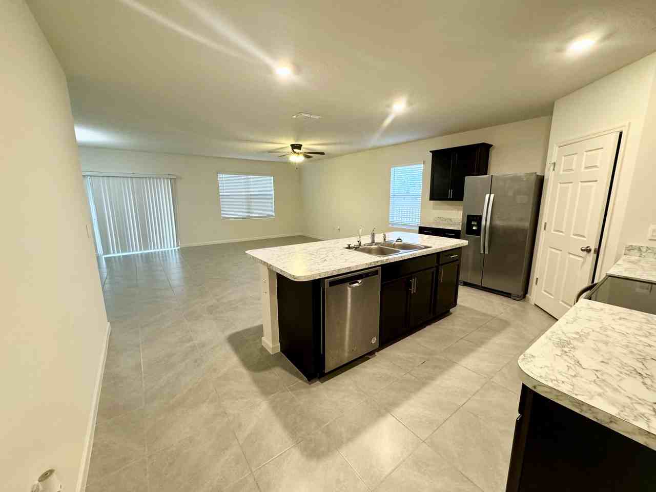 1697 Waldo St Se #1 - Photo 5 of 12