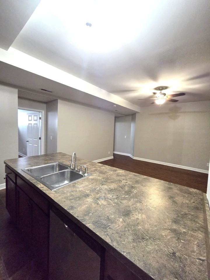 2026 North 3372nd Road102 #102 - Photo 7 of 20