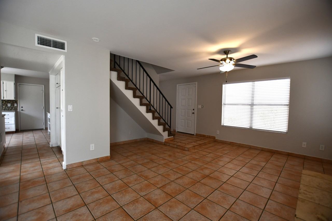 517 N Norfolk #1 - Photo 2 of 29