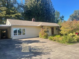 featured image of 1090 Corydon St #1