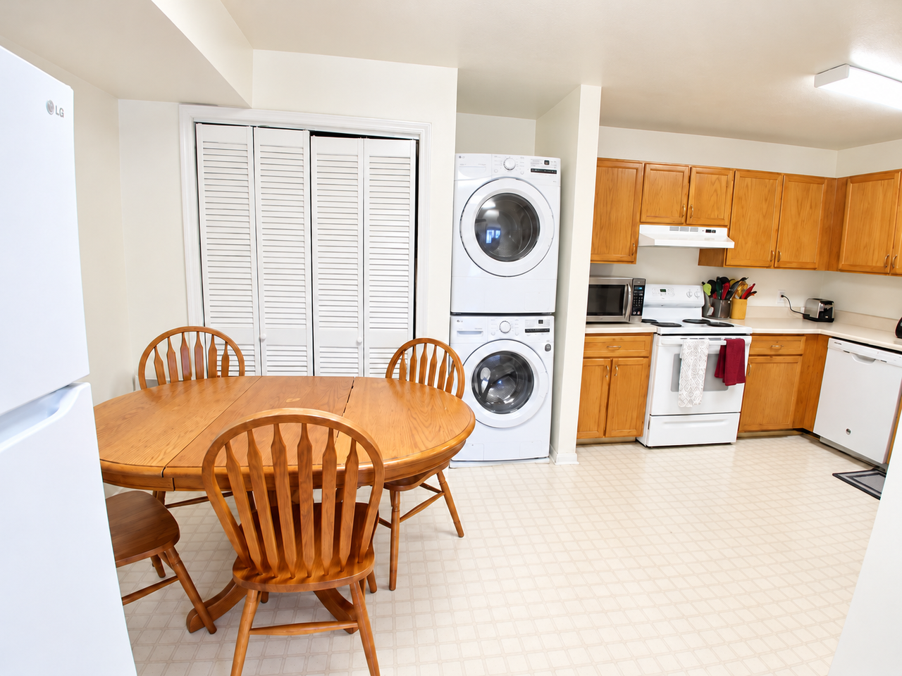 585 N 400 E #01SHARED1 - Photo 6 of 20