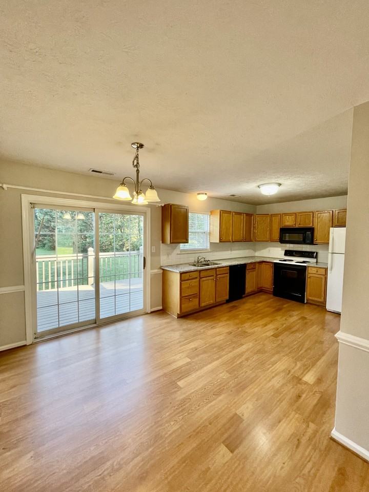 198 Mulberry Cir #1 - Photo 3 of 36