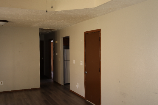 531 W Edgewood St #1 - Photo 3 of 7