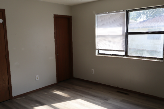 531 W Edgewood St #1 - Photo 5 of 7