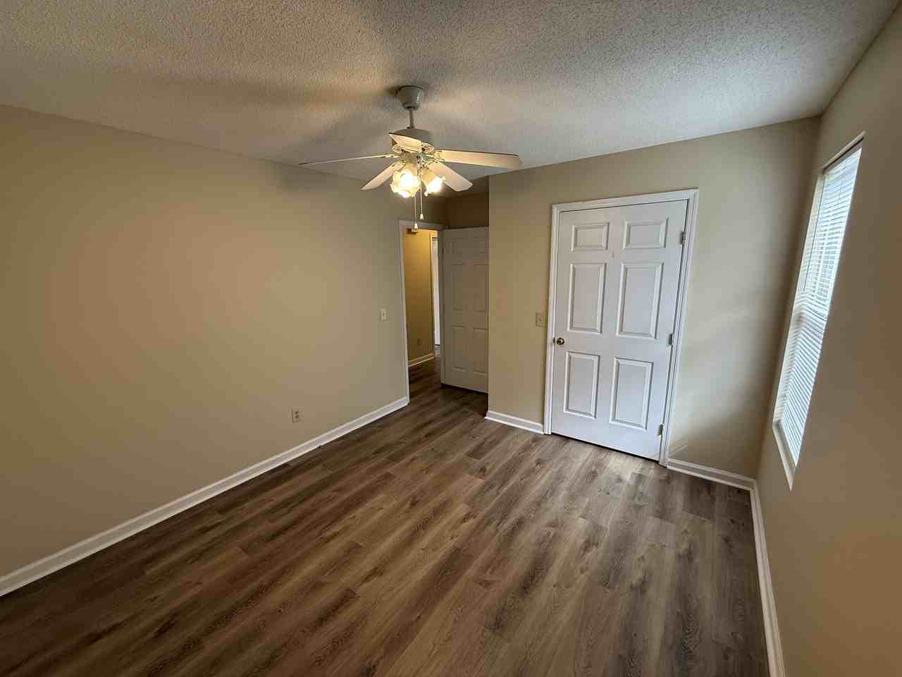 1025 Hoffman Rd #1025 - Photo 7 of 9
