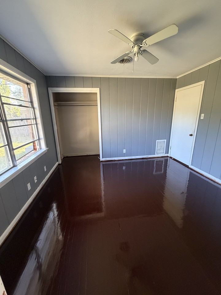 2609 Ormond Pl - Photo 5 of 17