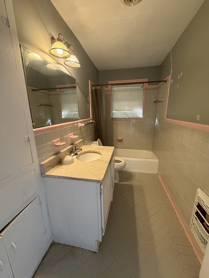2609 Ormond Pl - Photo 7 of 17