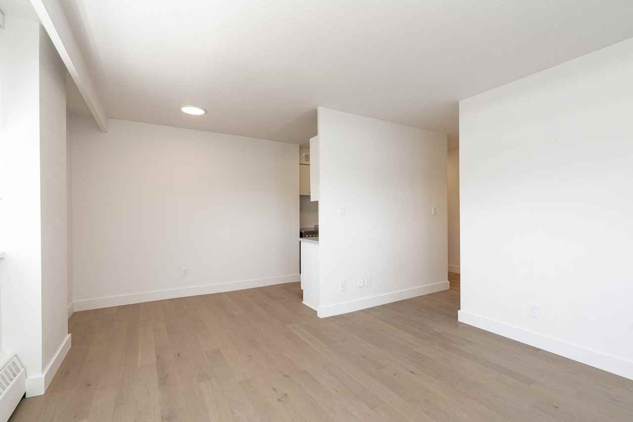 190 Jameson Avenue - Photo 4 of 10