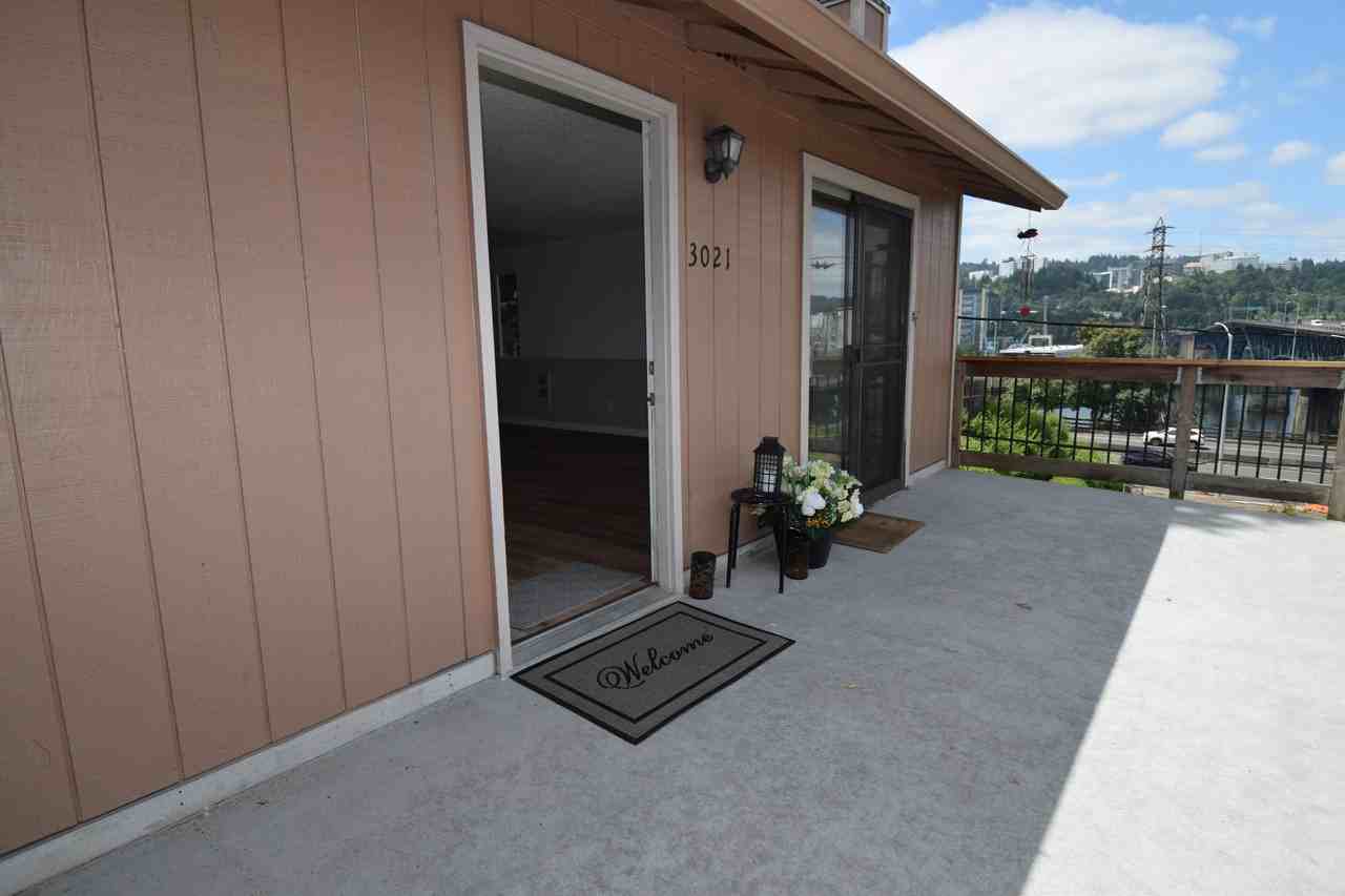 3021 Se 6th Ave #1 - Photo 4 of 19