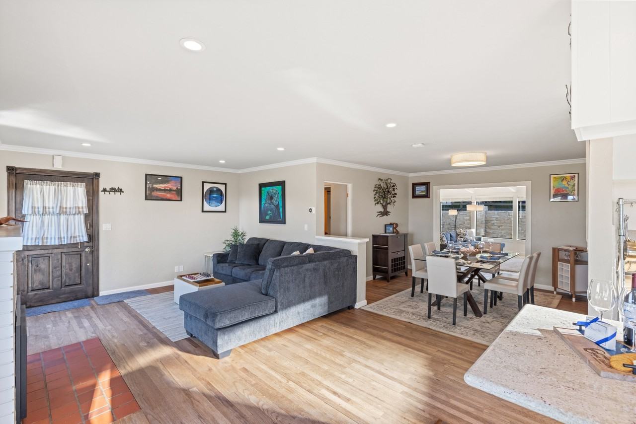 313 Bishop Ave #1 - Photo 4 of 50