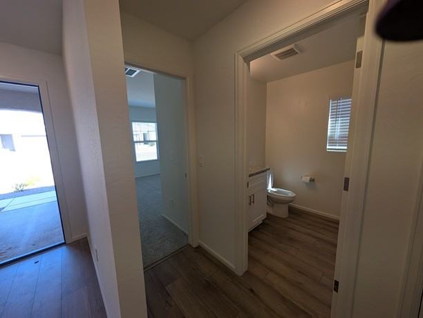 1351 W Aztec Dr #1 - Photo 4 of 30