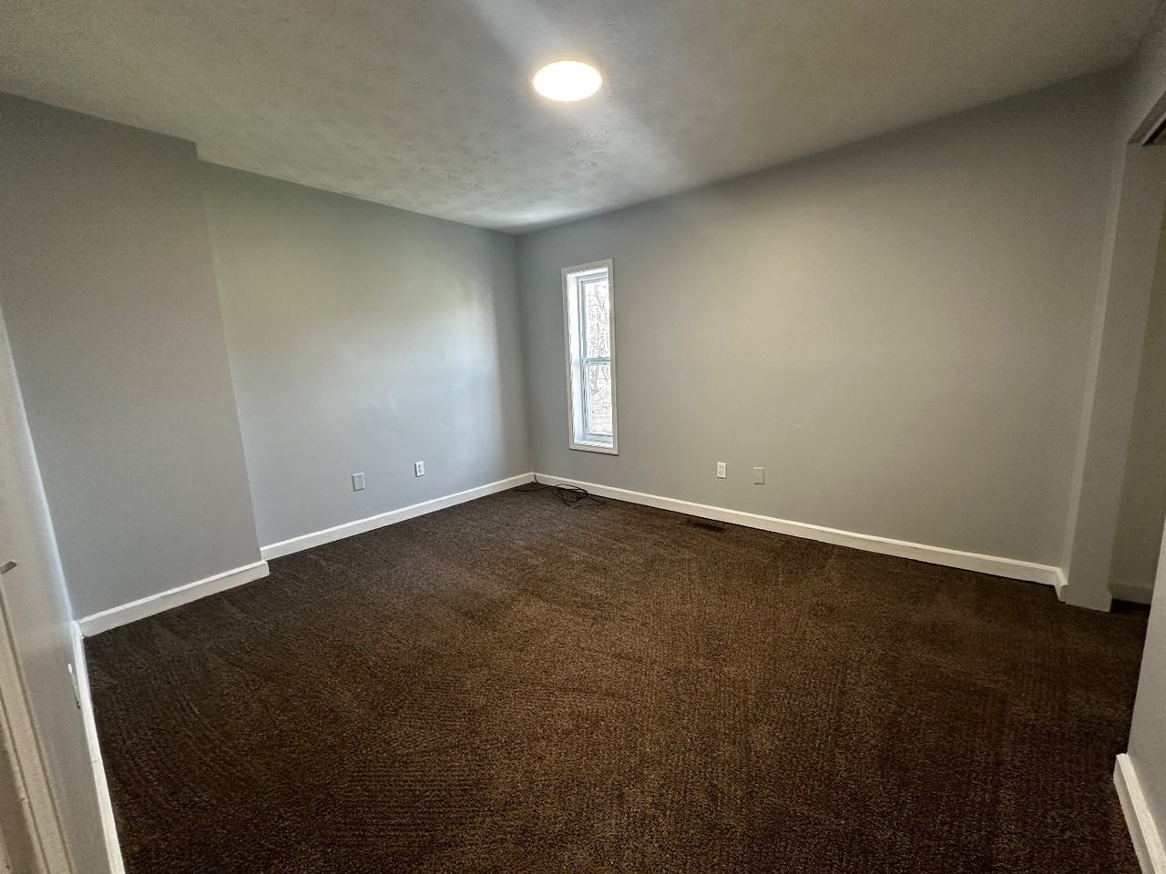 199 Saratoga Avenue - Photo 6 of 10
