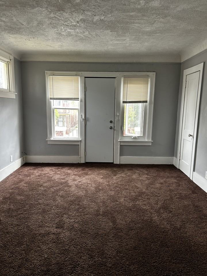 12455 Mendota St Apt 2n #2N - Photo 3 of 14