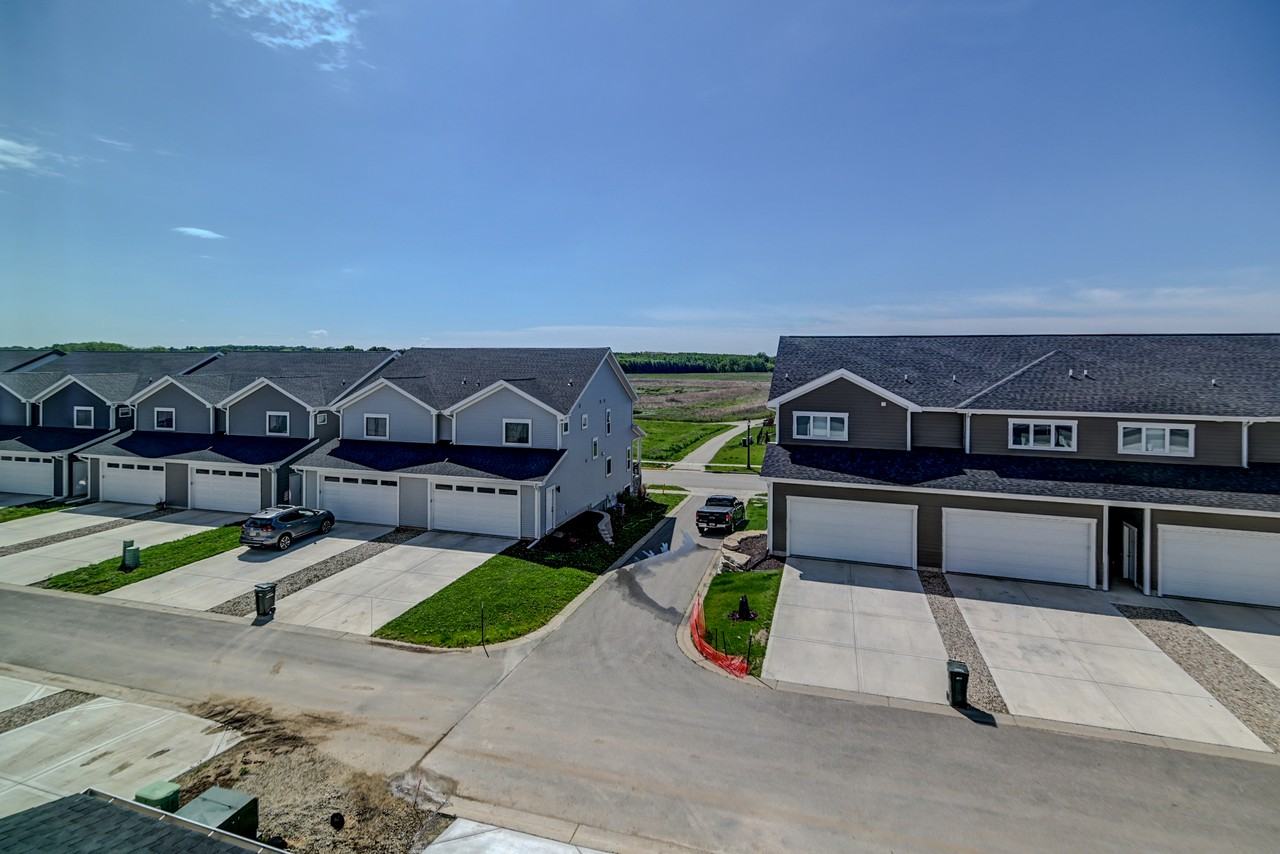 4881 Lacy Rd #4881 - Photo 6 of 28