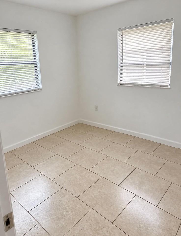 1906 N 16 StUnit A #A - Photo 6 of 11