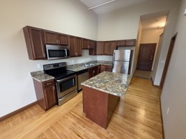 featured image of 214 S Kline St #31