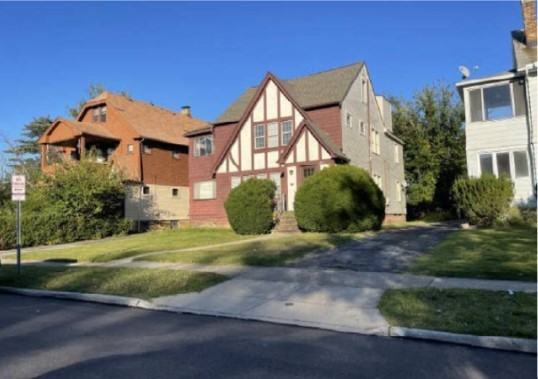 1487 Sherbrook Rd #1